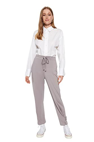 Trendyol Damskie spodnie dresowe o normalnej talii, proste nogawki, regularny krój, skromne spodnie dresowe, szary, M