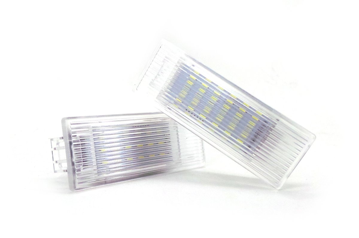 BMW lampka bagażnika i drzwi LED 650lm, zestaw 2szt