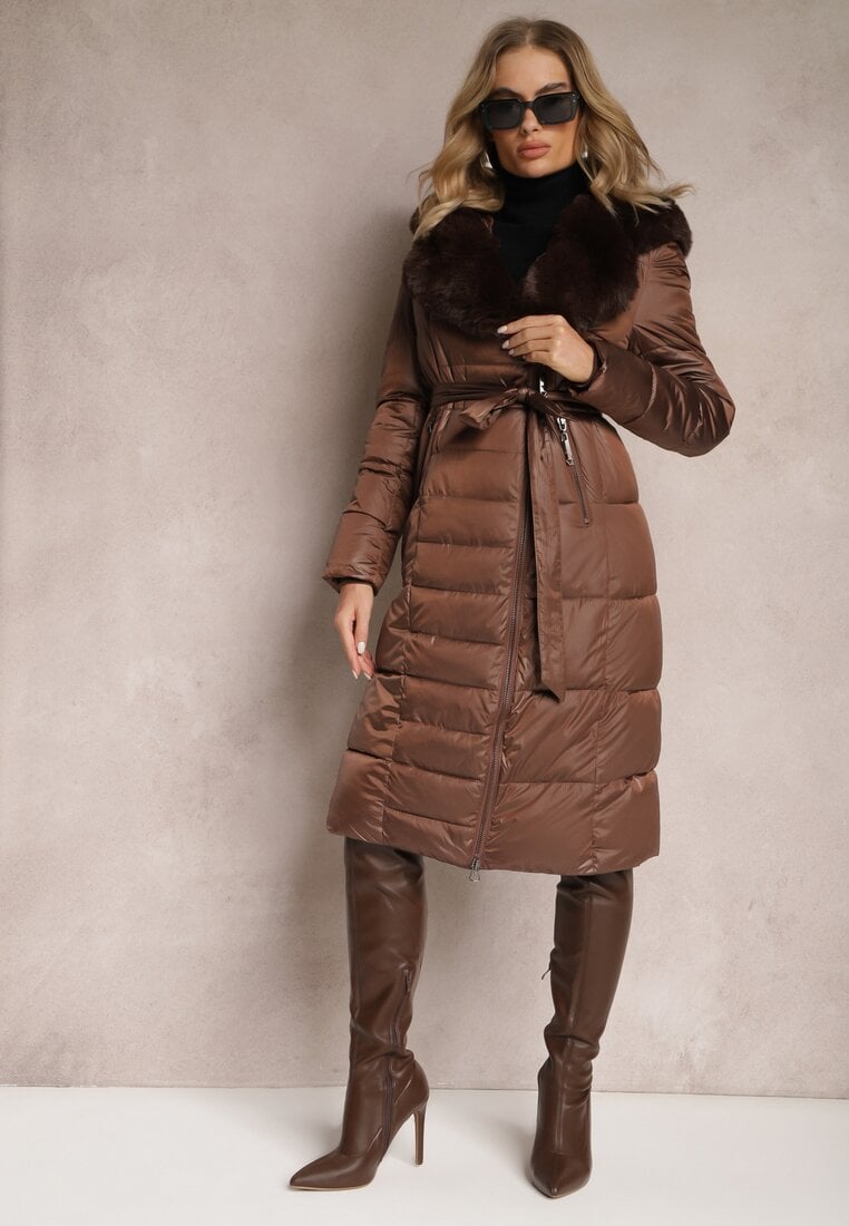 Brązowa Pikowana Kurtka Płaszcz za Kolano z Wiązanym Paskiem i Futerkiem Vivenda