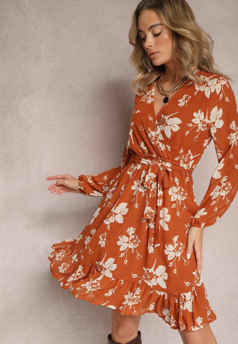 Brązowa Rozkloszowana Sukienka Mini w Kwiaty i Gumką w Pasie Elandri