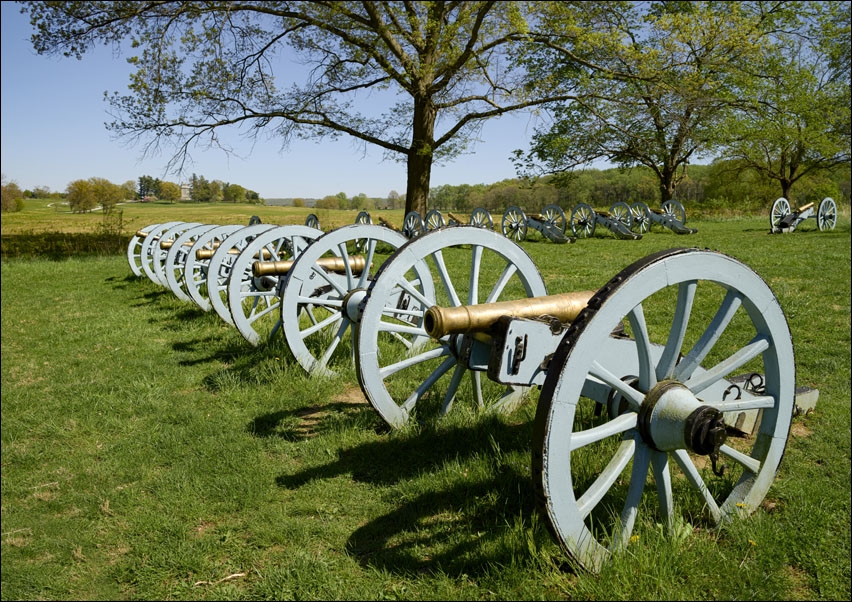 Cannons at an artillery park, Pennsylvania., Carol Highsmith - plakat 100x70 cm