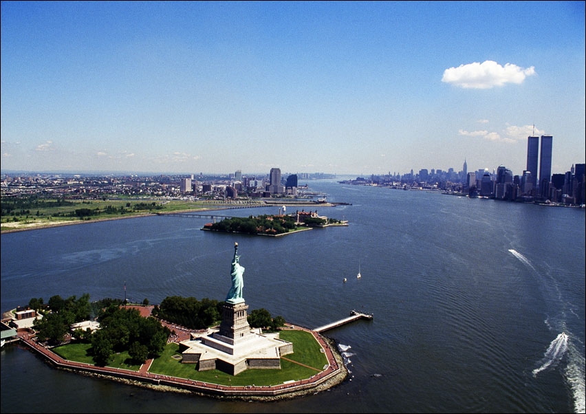 The Statue of Liberty, Carol Highsmith - plakat 70x50 cm