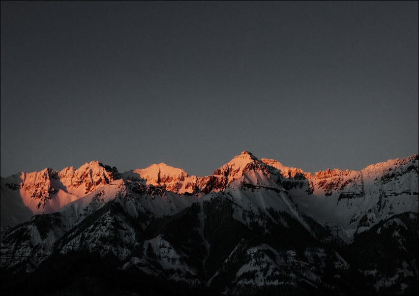 Mountain-sunset view from Telluride, once a mining boomtown and now a popular skiing destination in Colorado., Carol Highsmith - plakat 70x50 cm