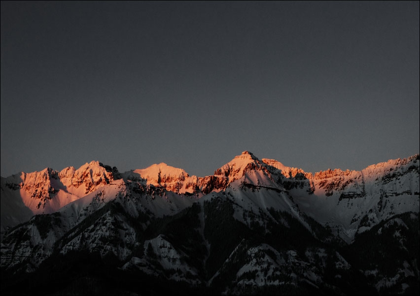 Mountain-sunset view from Telluride, once a mining boomtown and now a popular skiing destination in Colorado., Carol Highsmith - plakat 100x70 cm