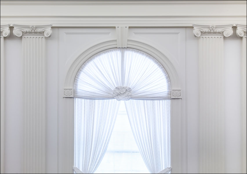 White hall entrance., Carol Highsmith - plakat 40x30 cm