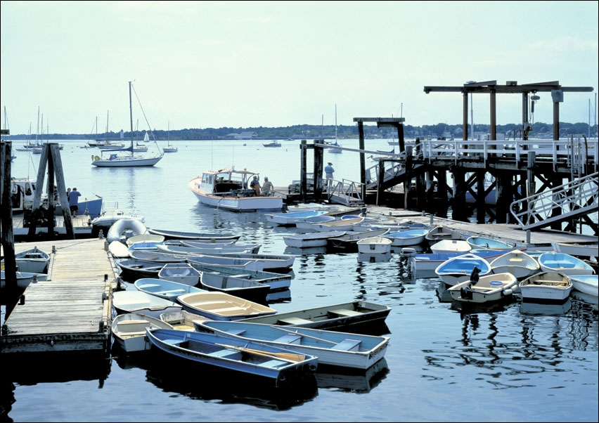 Boats congregate at the Kittery Point, Maine harbor., Carol Highsmith - plakat 70x50 cm