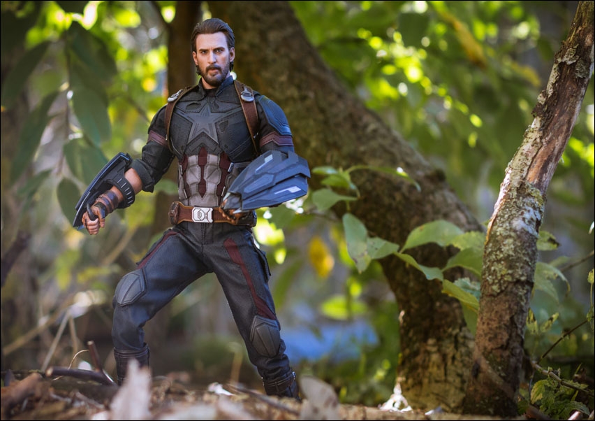 Kapitan Ameryka Infinity War Ver1 - plakat Wymiar do wyboru: 50x40 cm