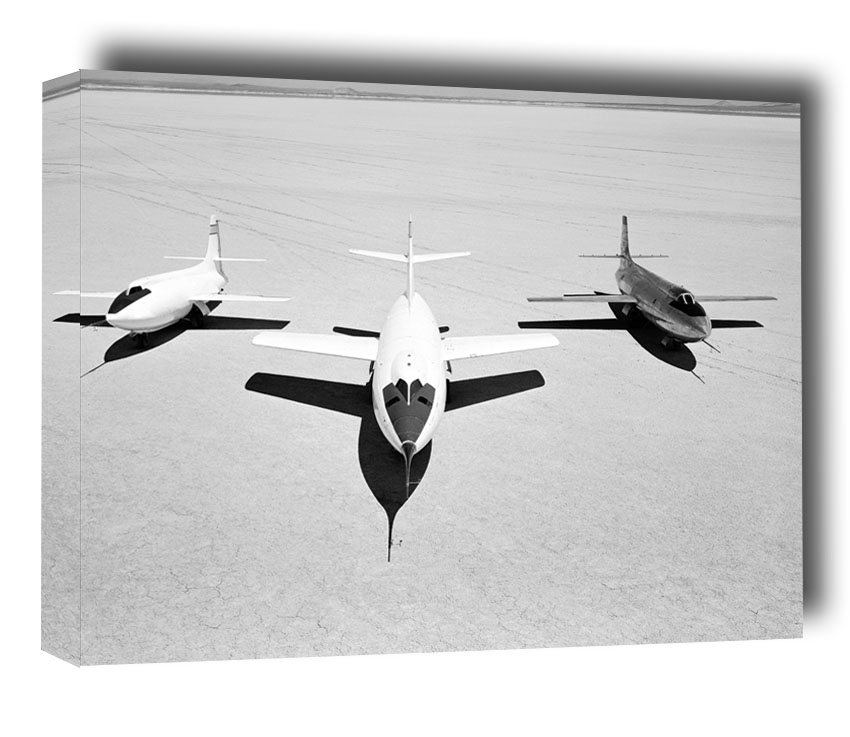 Early NACA research aircraft on the lakebed at the High Speed Research Station in 1955, Charles Martin - obraz na płótnie Wymiar do wyboru: 50x40 cm