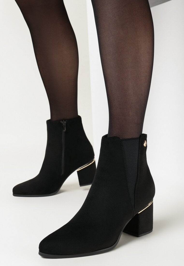 Czarne Botki na Metalicznym Obcasie z Imitacji Zamszu Bellani