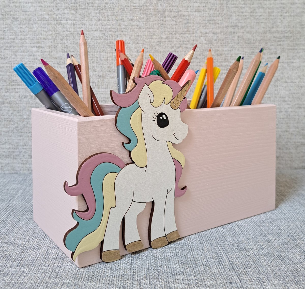 Organizer na biurko dla dziecka