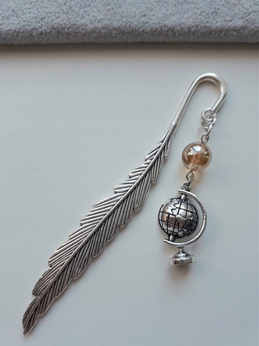 ZAKŁADKA DO KSIĄŻKI GLOBUS GEOGRAFIA KWARC