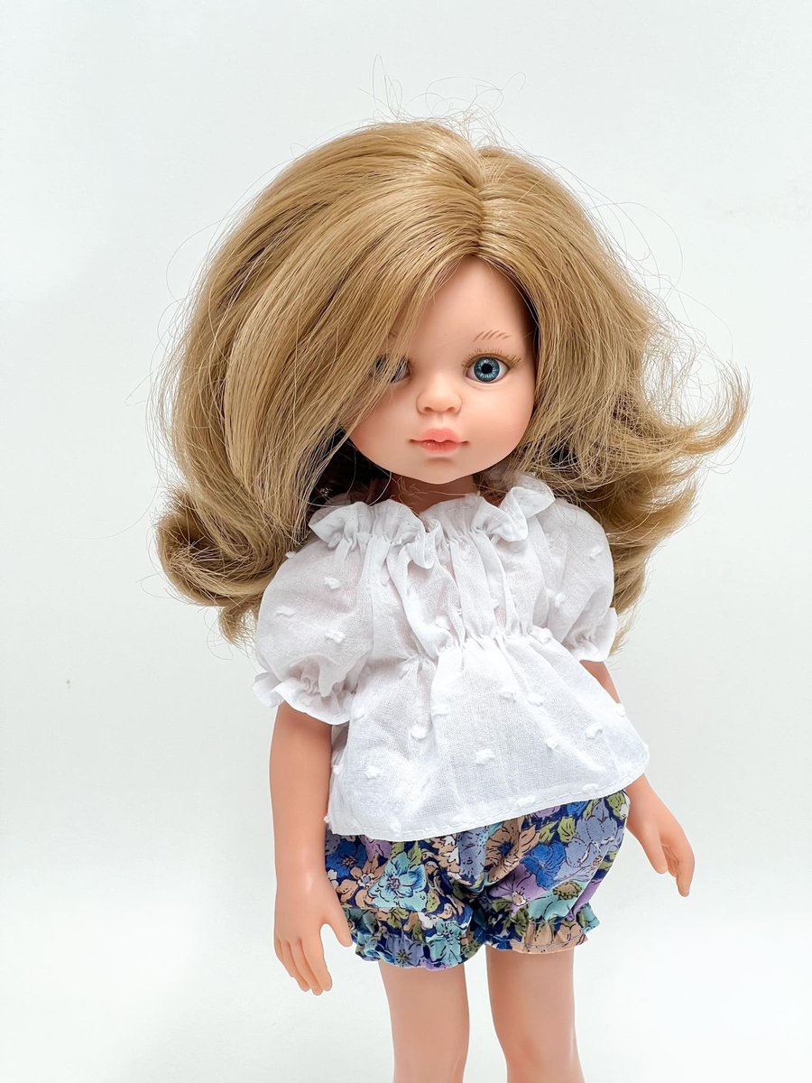 Zestaw Dla Lalki Paola Reina Amigas 32 Cm, Spodenki Niebieska Łączka I Biała Tunika