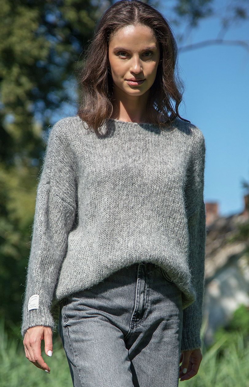 Klasyczny sweter z wełny alpaki i bawełny szary F1743, Kolor szary, Rozmiar M/L, Fobya - Primodo.com