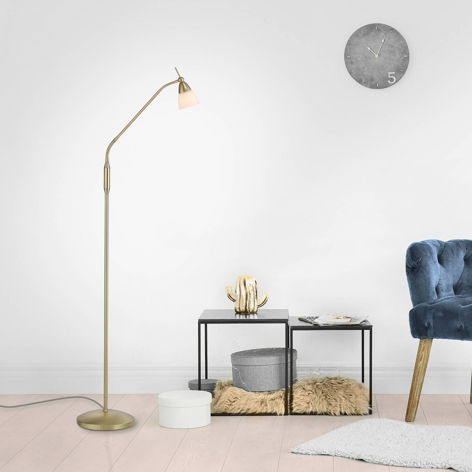 Lampa stojąca Paul Neuhaus Pino, matowy mosiądz