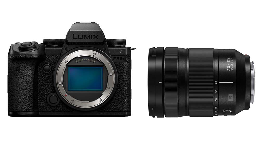 Panasonic LUMIX S5 II X + S 24-105 mm