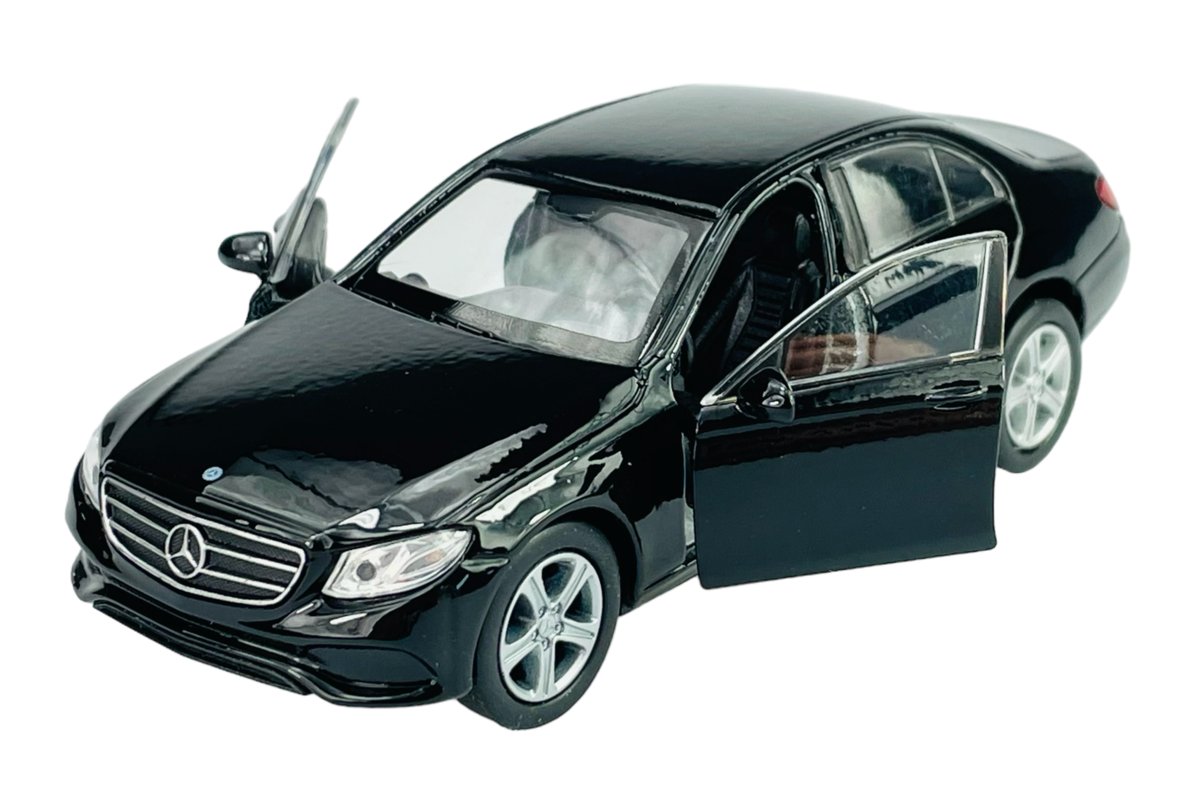 Welly 2016 Mercedes-Benz Klasa E Czarny 1:34 Samochód Nowy Metalowy Model