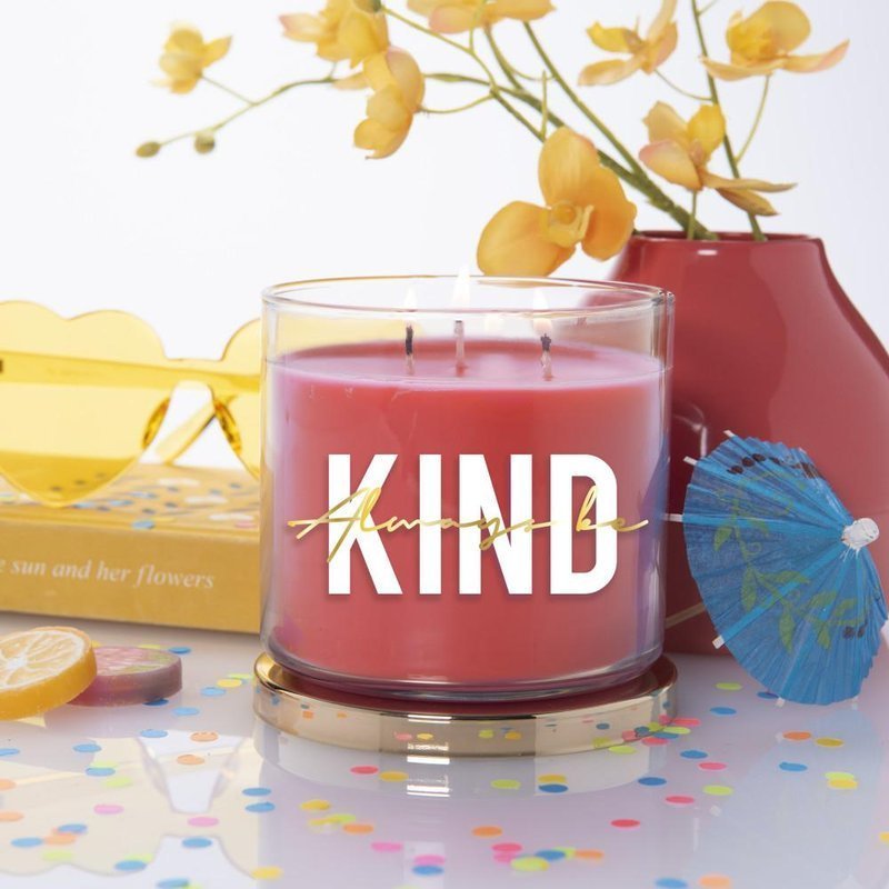 Sojowa świeca zapachowa 3 knoty w szkle Colonial Candle 411 g Always Be Kind