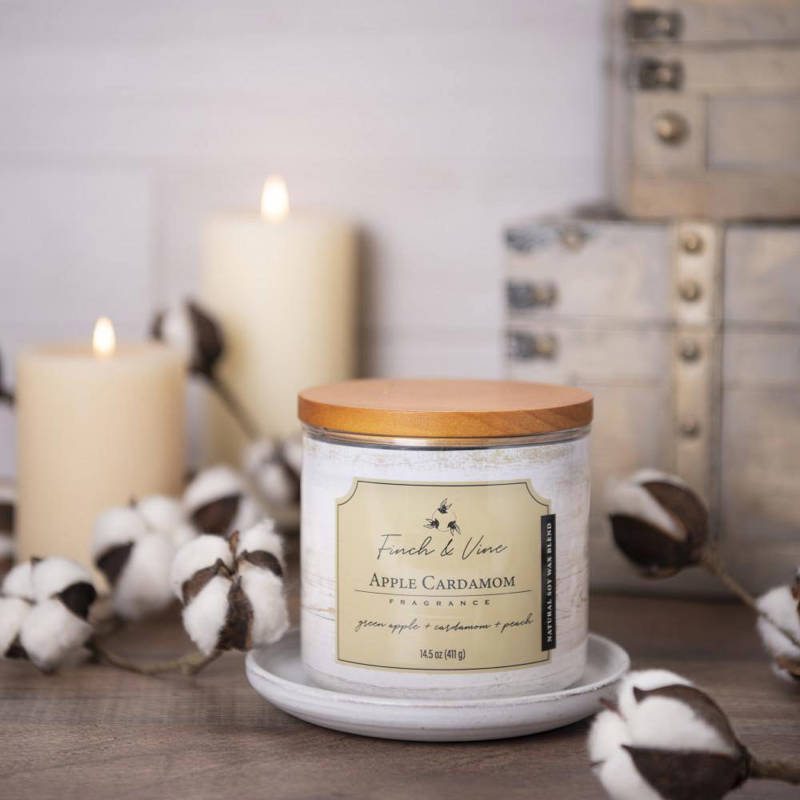 Sojowa świeca zapachowa 3 knoty Colonial Candle Finch & Vine 411 g - Jabłko Kardamon