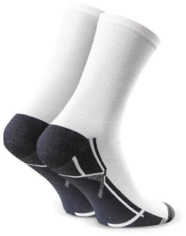 Skarpety sportowe długie art. 057 B339 białe