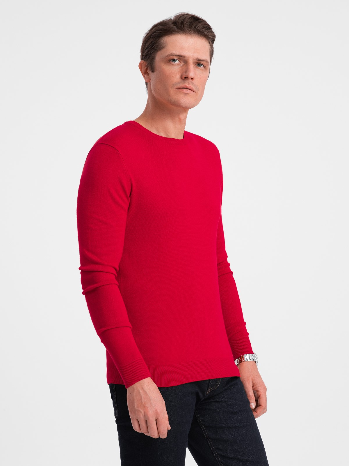 Klasyczny sweter męski z okrągłym dekoltem - czerwony V5 OM-SWBS-0106