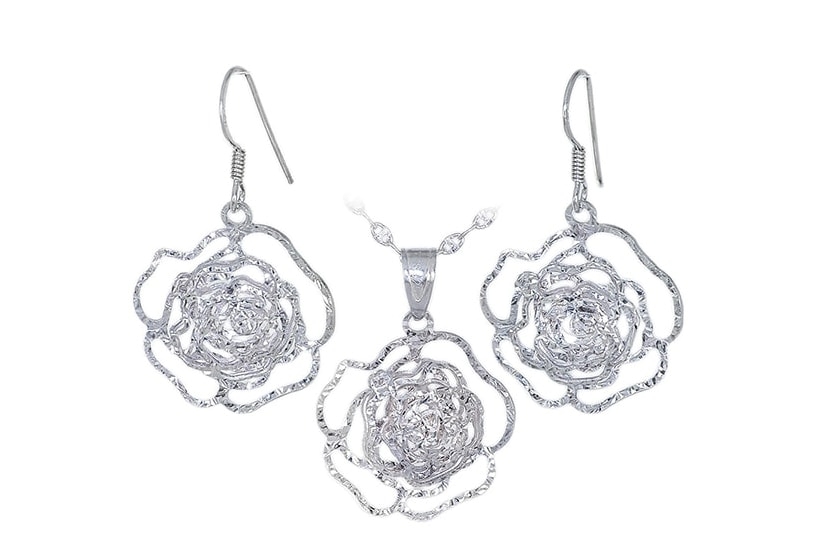 Srebrny komplet kolczyków i wisiorka kwiaty