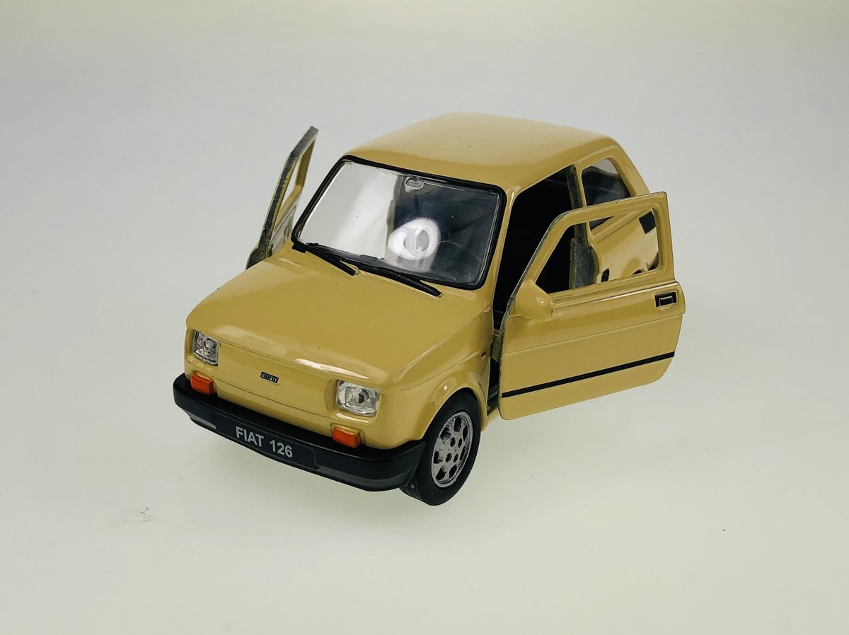 Welly Fiat 126P Beżowy 1:34 Samochód Nowy Metalowy Model