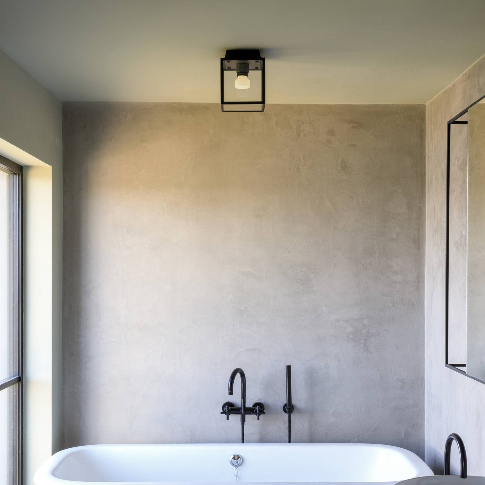 Buster + Punch Caged Wet Small IP44 mosiądz