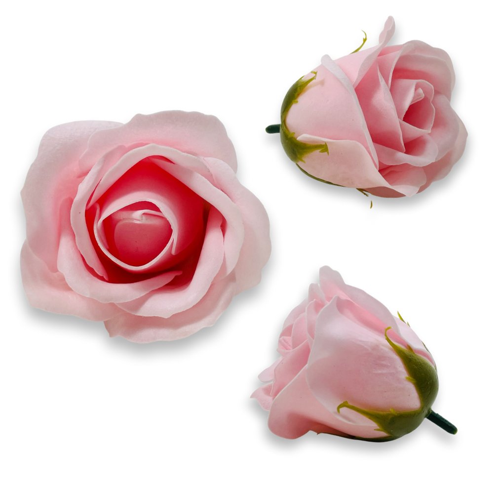 RÓŻA MYDLANA W KOLORZE JASNYM RÓŻOWYM