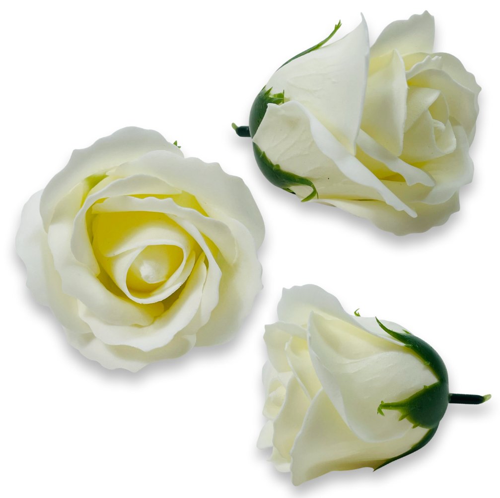 RÓŻA MYDLANA W KOLORZE KREMOWYM