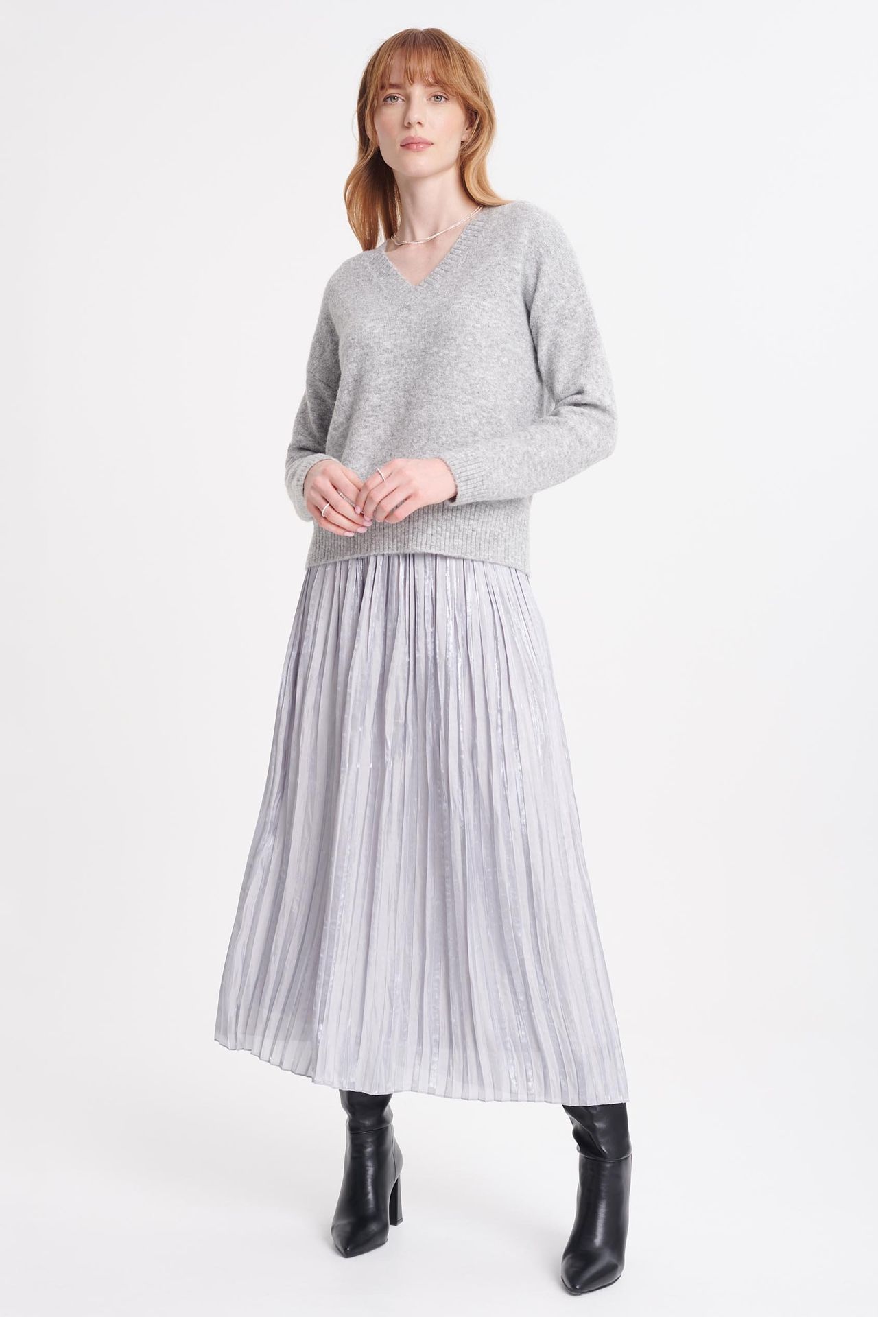 Luźny, casualowy sweter z dekoltem w serek, szary - Greenpoint