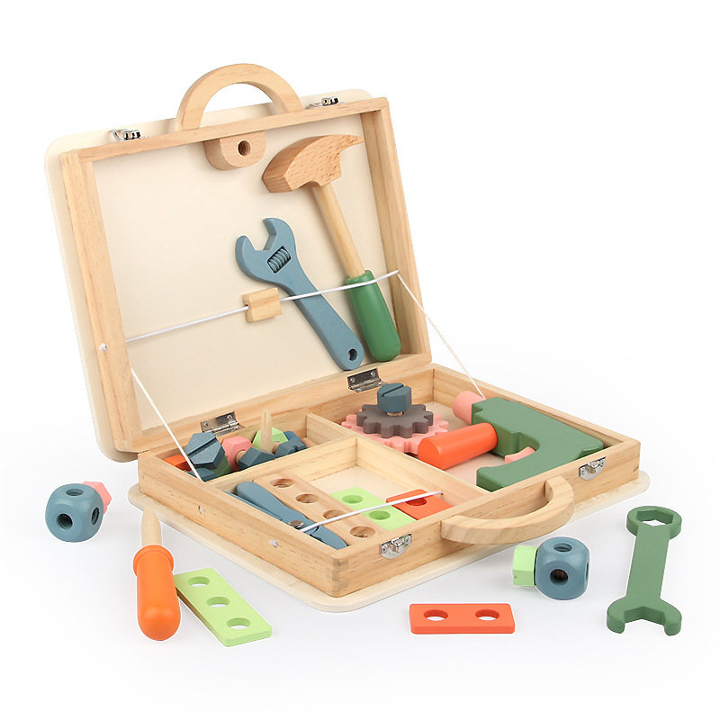 Sprytne zabawki. Drewniana walizka z narzędziami Toys4edu