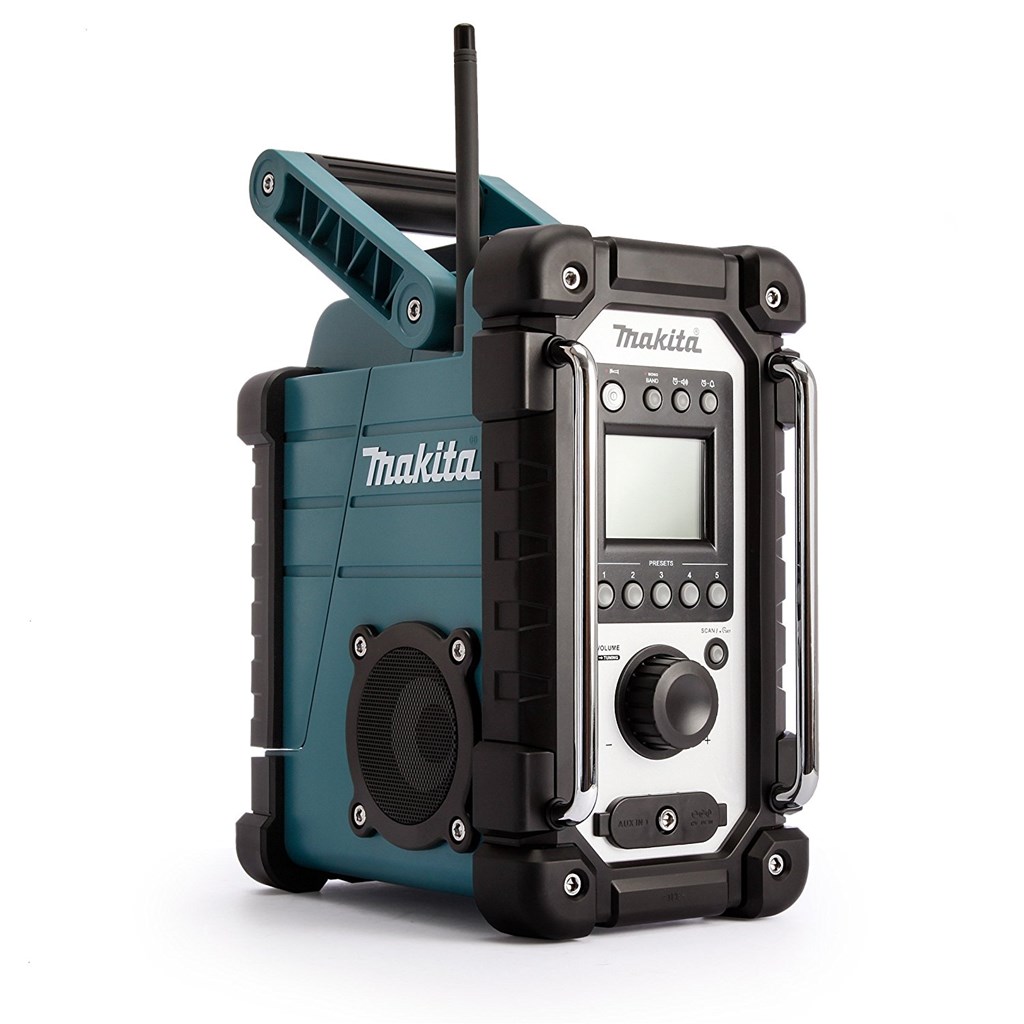 Makita MR006G akumulatorowe radio budowlane 12/14,4/18/40V XGT Bluetooth USB AUX bez akumulatorów i ładowarki w kartonie