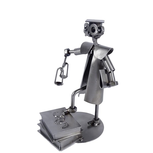 Metalowa figurka Sędzia. Pomysł na prezent dla mecenasa