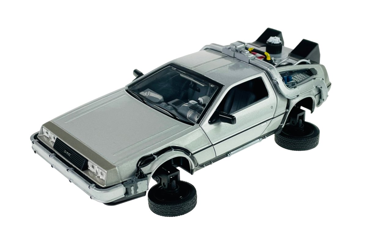 WELLY DELOREAN POWRÓT DO PRZYSZŁOŚCI 2 FLYING MODE 1:24 SAMOCHÓD NOWY METALOWY MODEL