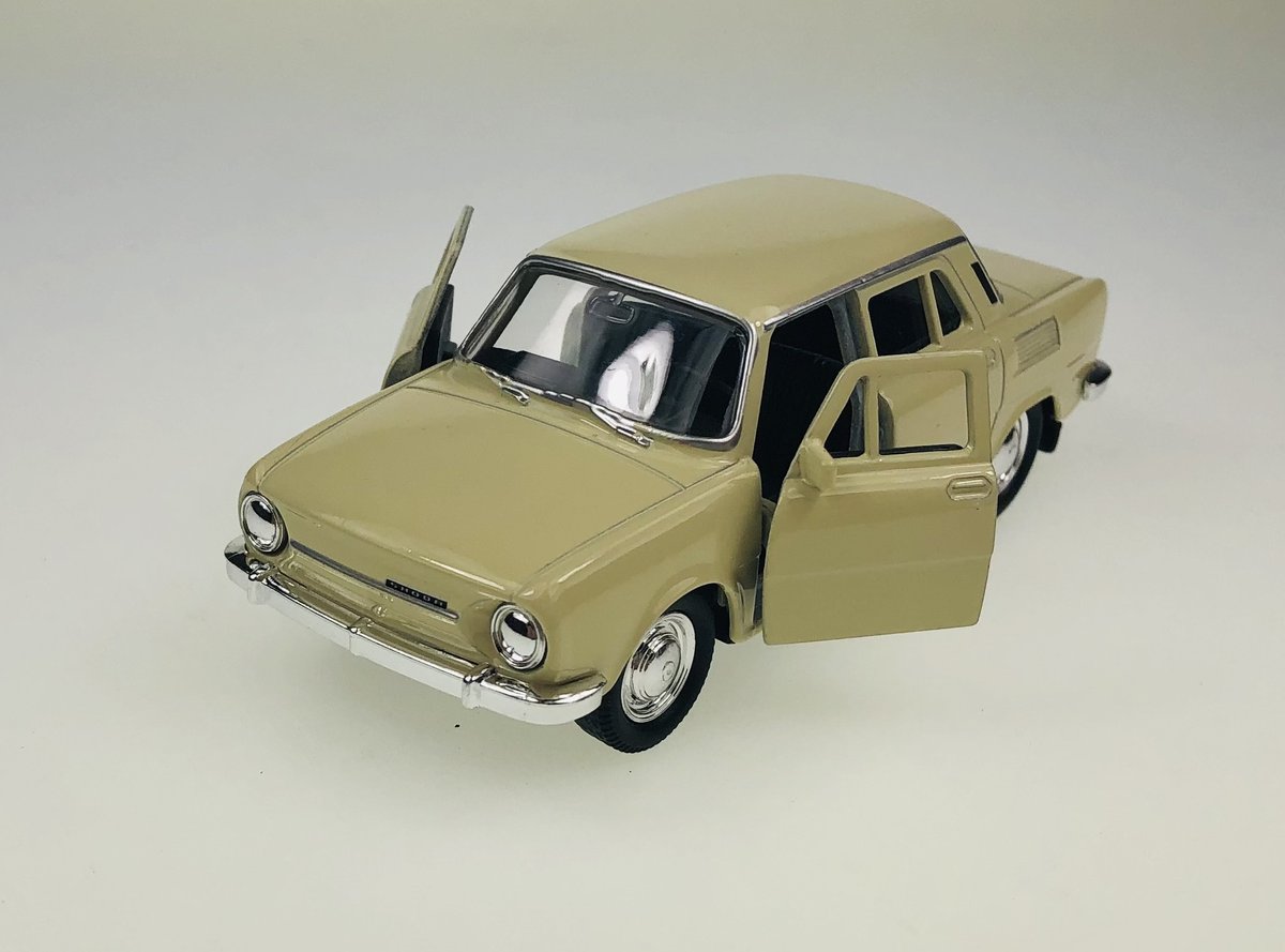 WELLY SKODA 100 BEŻOWY 1:34 SAMOCHÓD NOWY METALOWY MODEL