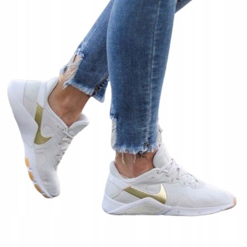 Nike LEGEND ESSENTIAL 2 CQ9545-010