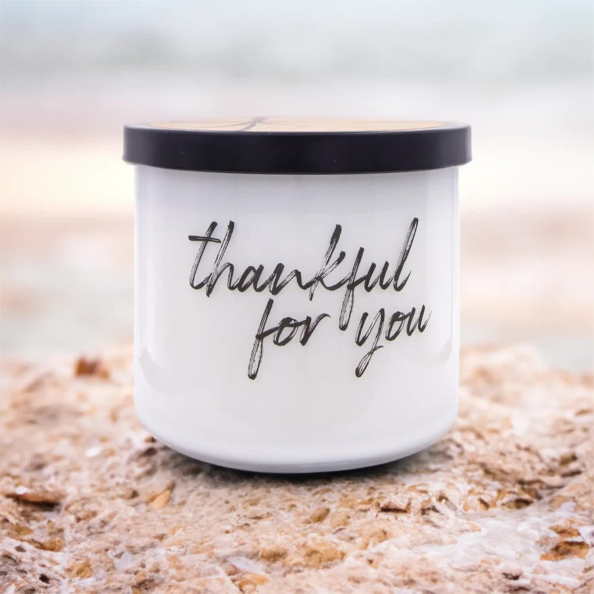 Sojowa świeca zapachowa 3 knoty w szkle Colonial Candle 411 g Walentynki Thankful For You