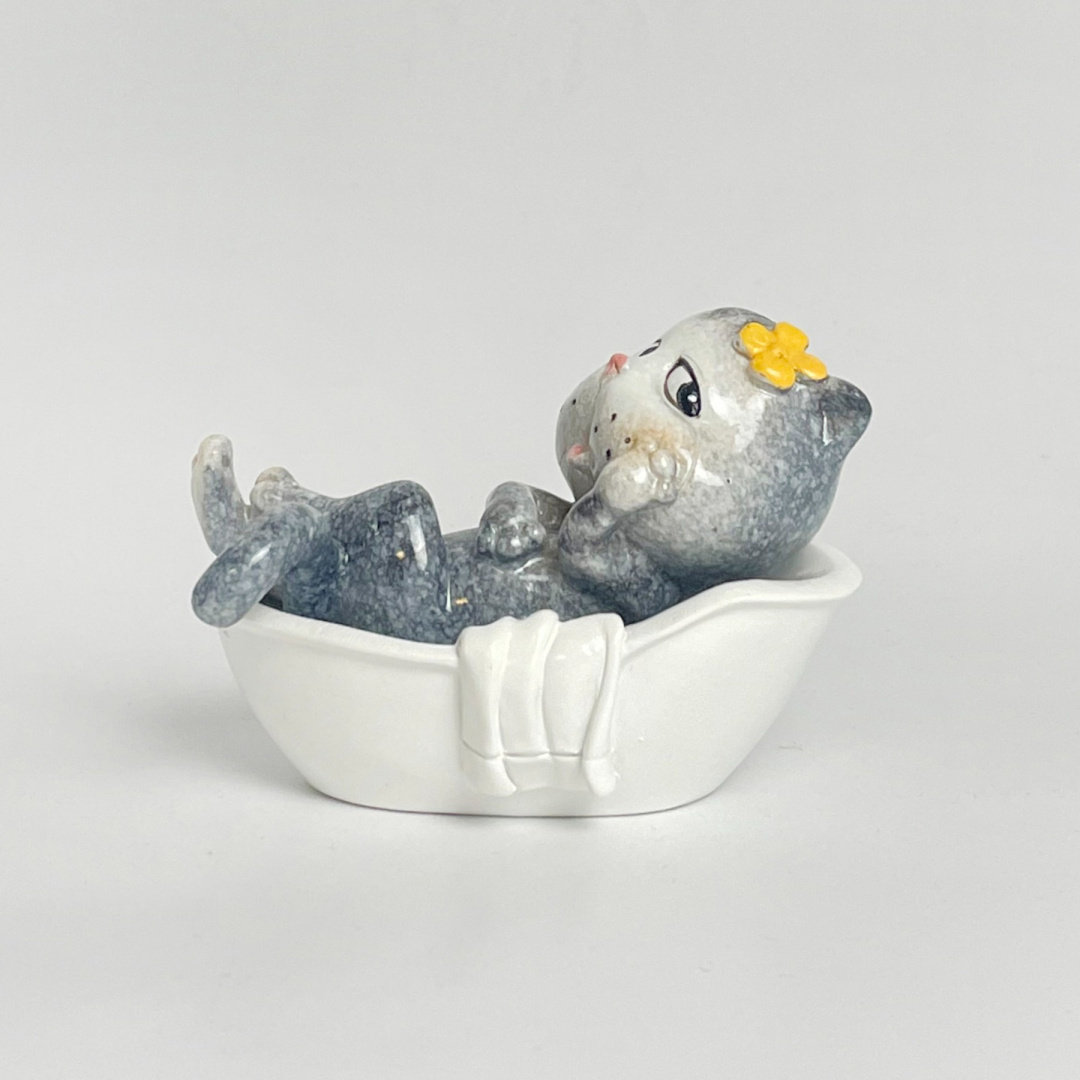 Figurka Dekoracyjna Ozdoba Szary Kot W Wannie