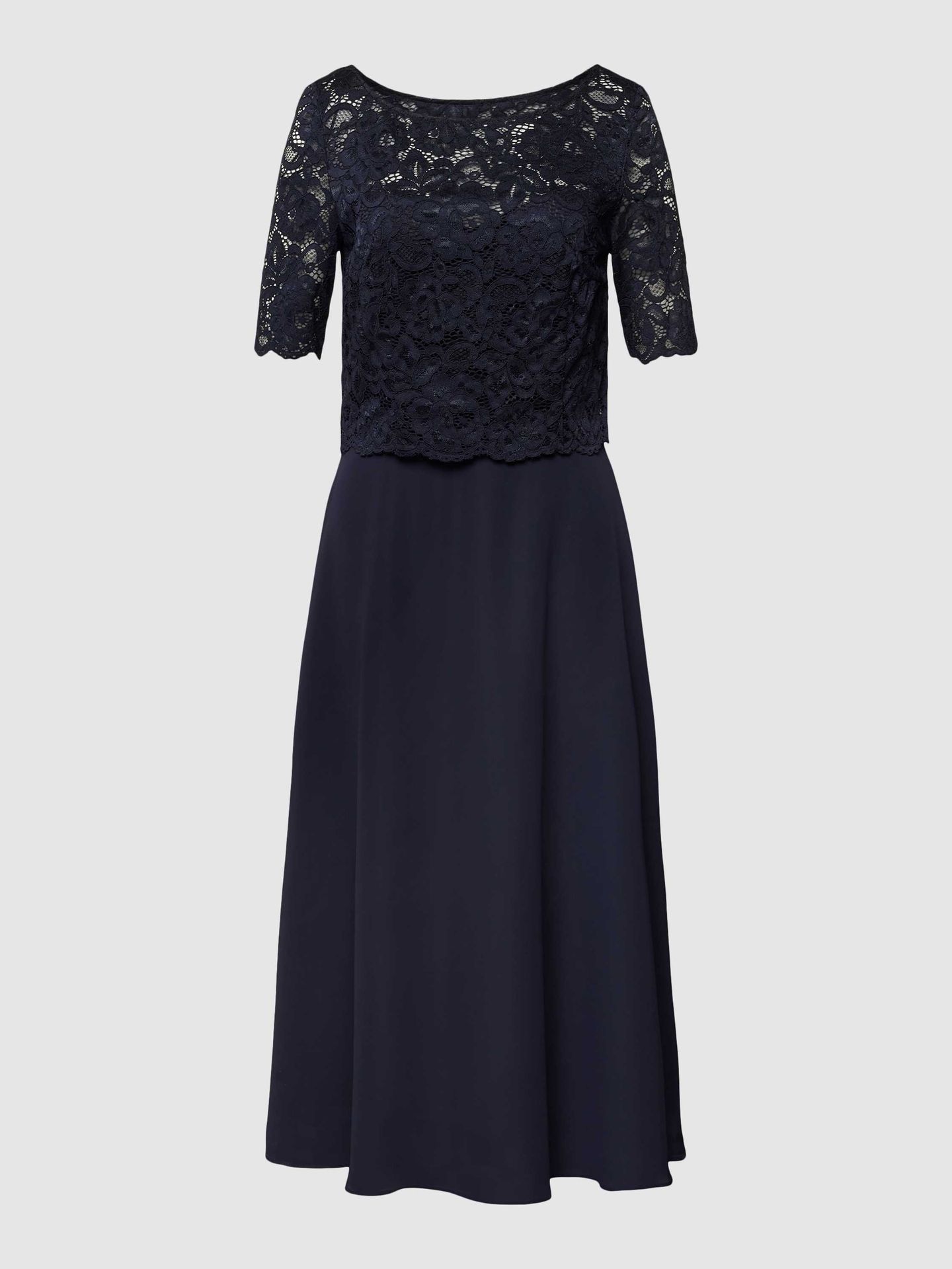 Sukienka koktajlowa o długości do kolan z efektem podpalenia