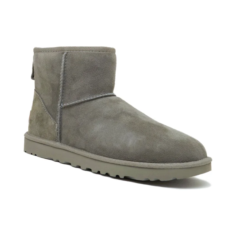 UGG Skórzane śniegowce W Classic Mini II