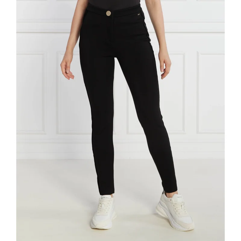 Armani Exchange Spodnie | Slim Fit
