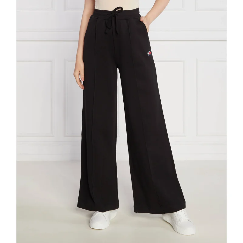 Tommy Jeans Spodnie dresowe TJW XS BADGE STRT LEG | flare fit