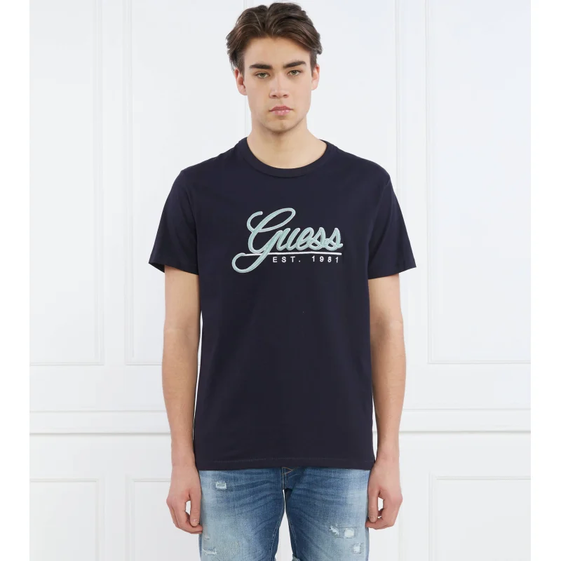 GUESS T-shirt SS CN GUESS 3D EMBRO | Regular Fit