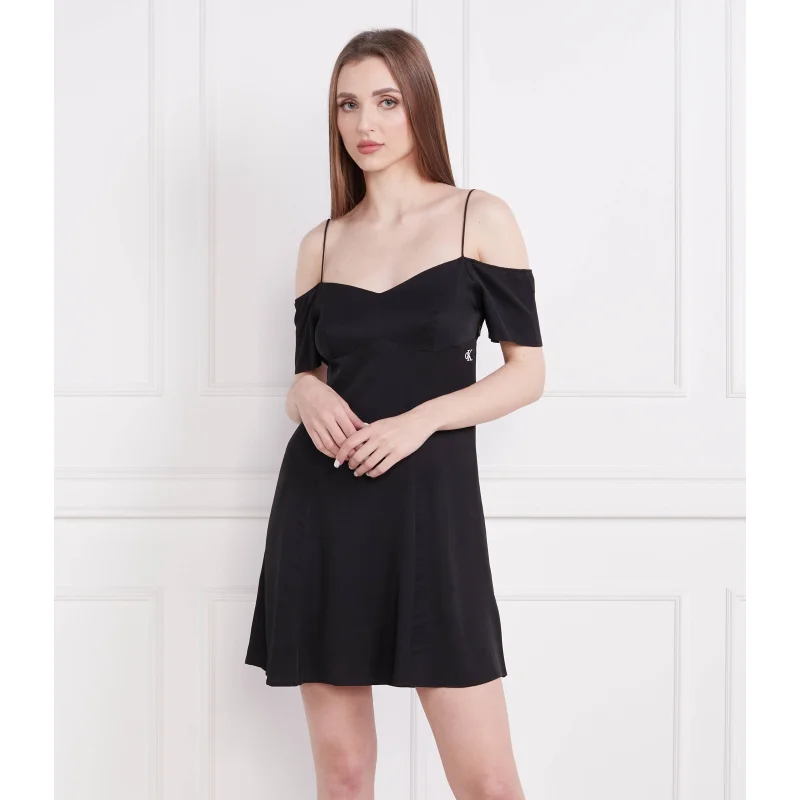 Calvin Klein Jeans Sukienka OFF SHOULDER MINI