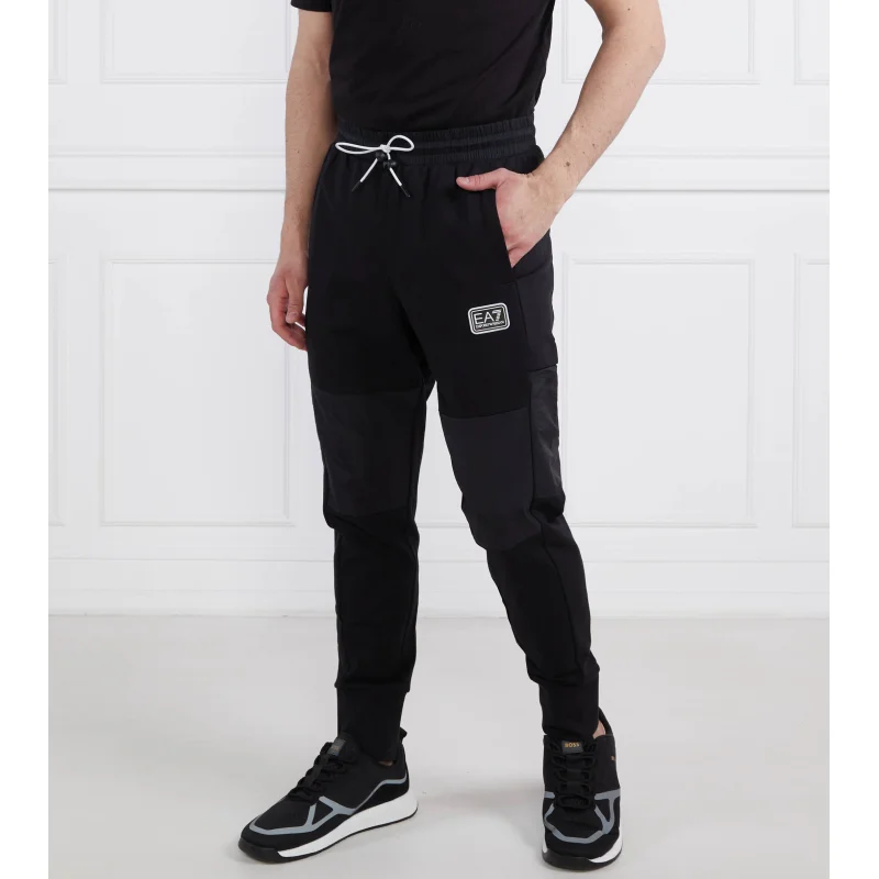EA7 Spodnie dresowe | Regular Fit