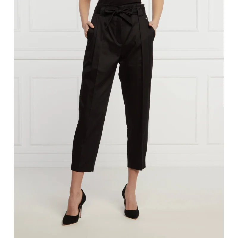 Marc Cain Spodnie z paskiem | Loose fit