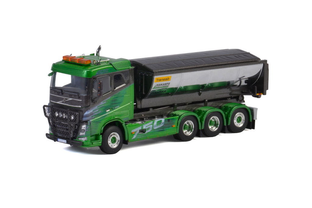 Volvo FH4 8x4 hakowiec  Hakarps Schakt & Transport 1/50 WSI