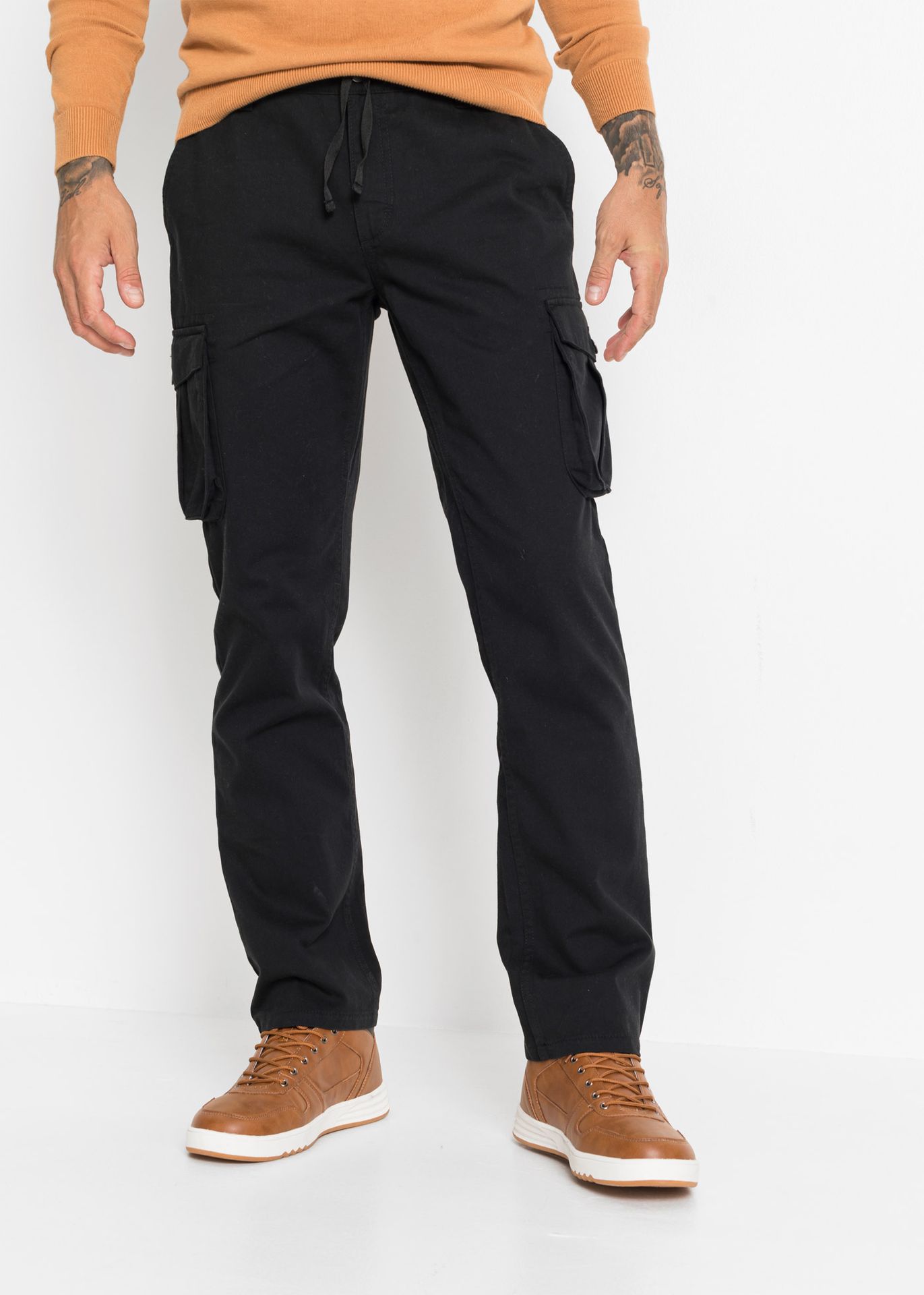Spodnie bojówki Regular Fit Straight - bonprix