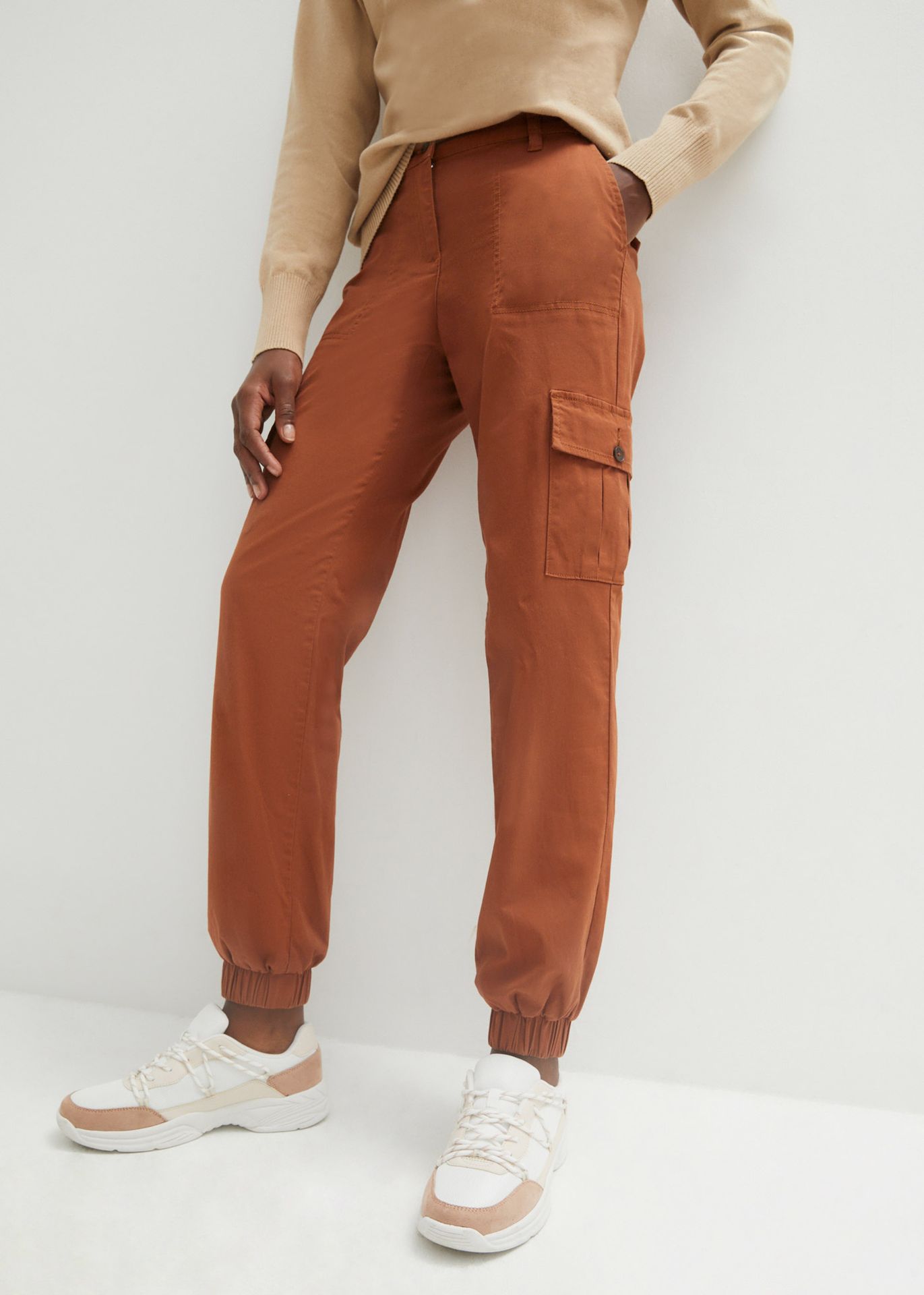 Spodnie bojówki, Loose Fit - bonprix