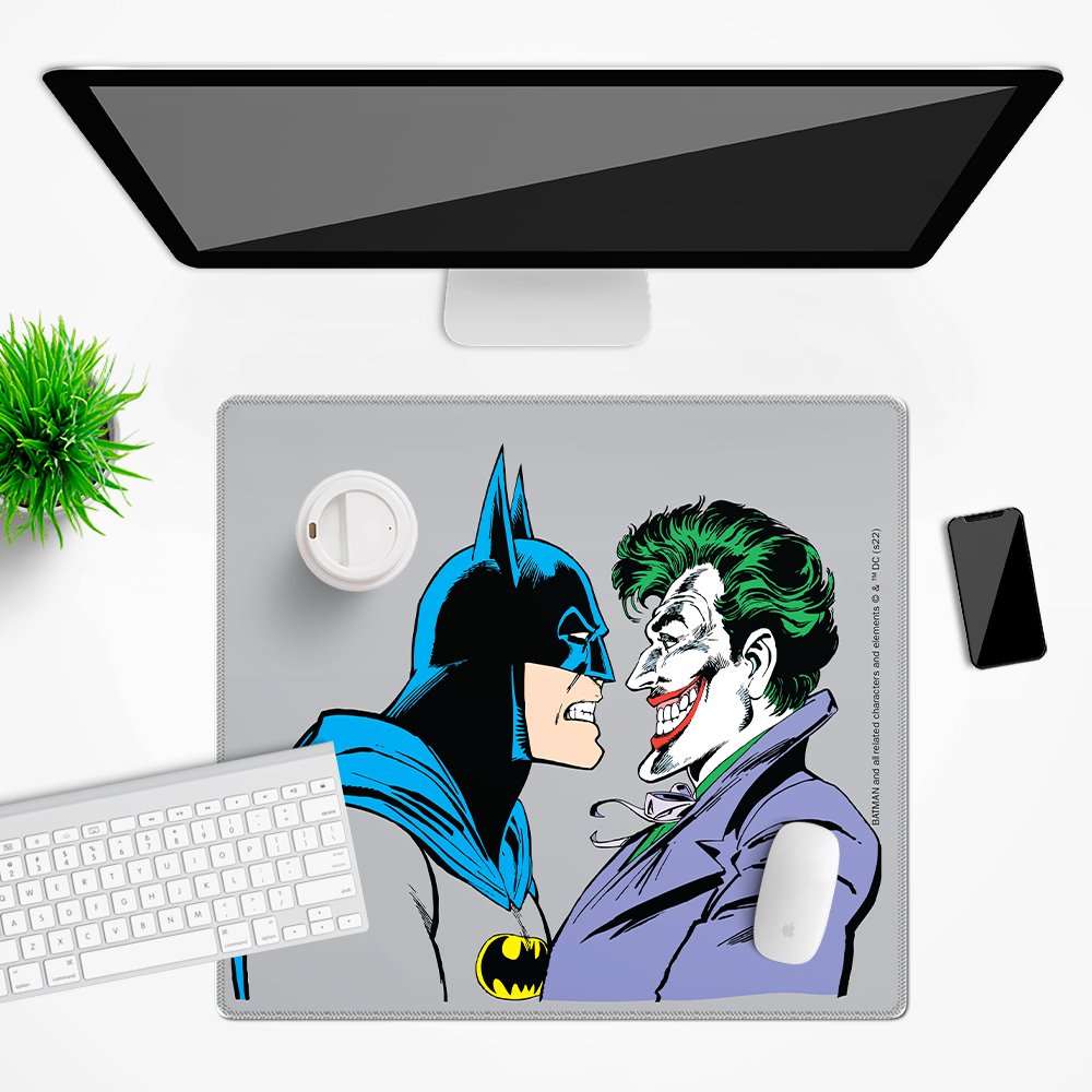 Mata na biurko DC wzór: Batman i Joker 005, 50x45cm